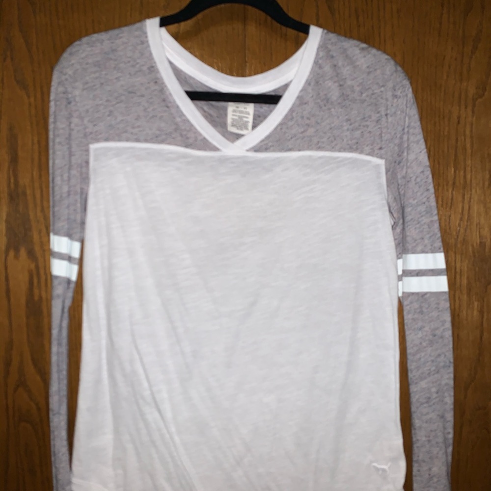 Long sleeve tee